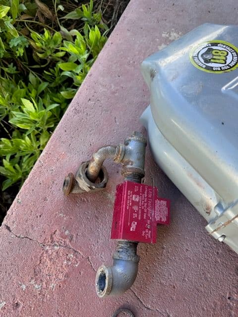 Gallery photos for Seismic Gas Shut-Off Valve Installation: Image #2